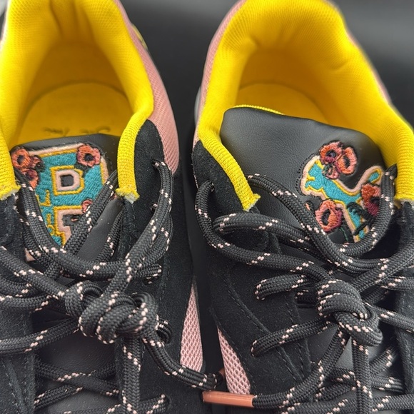 Puma Aeon x Sue Tsai Rose Black Low Lace Up Women's Trainers Size 10 - Picture 4 of 7